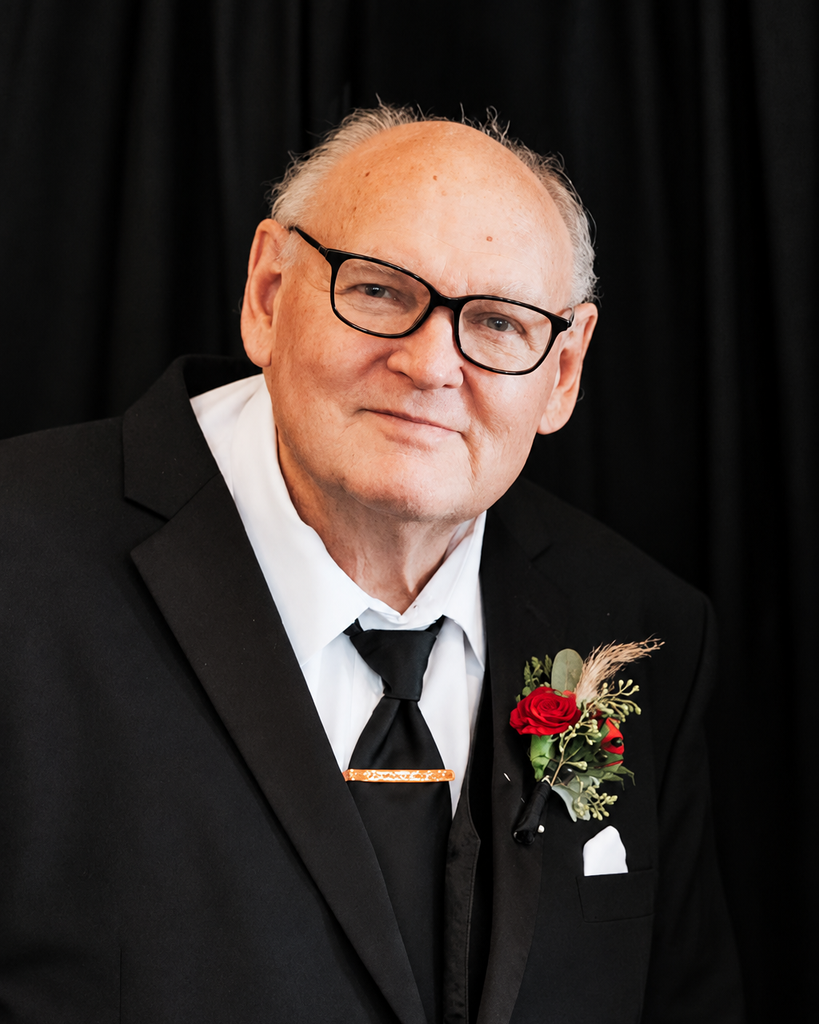 Robert E Ream