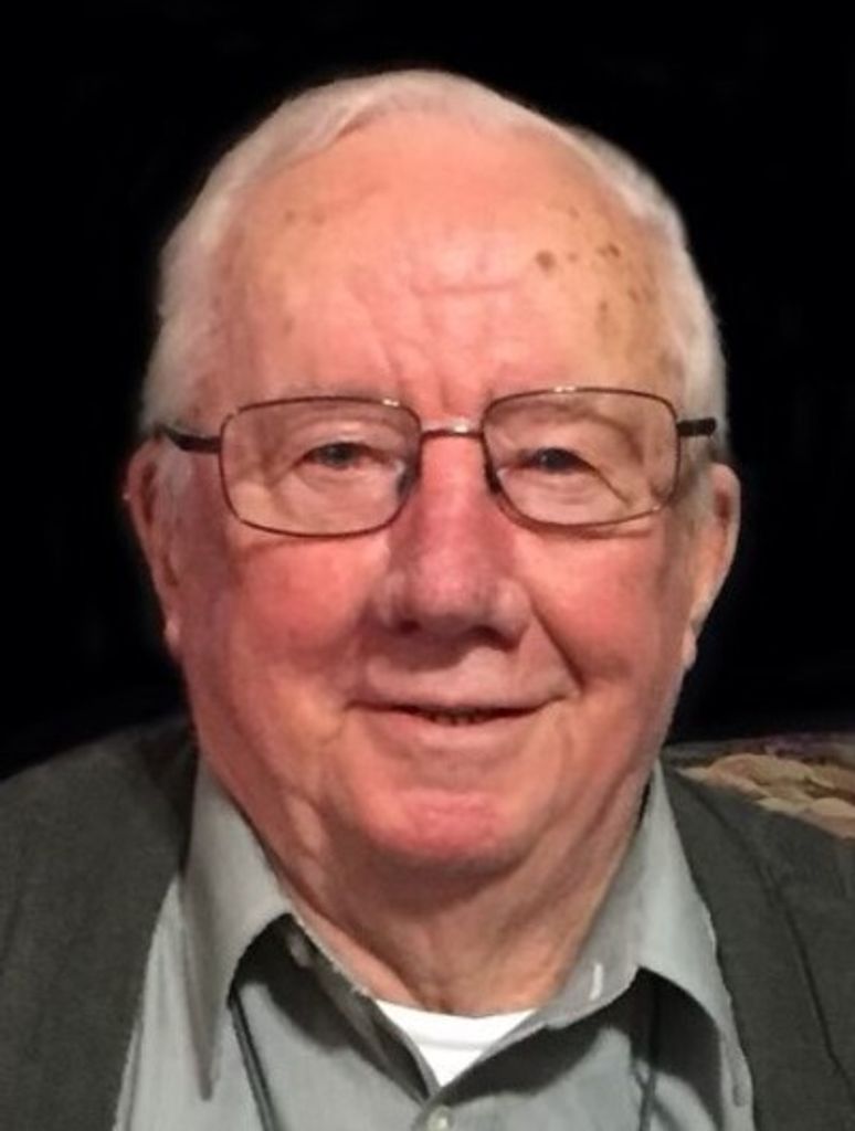 Oliver Fred Martens Profile Photo