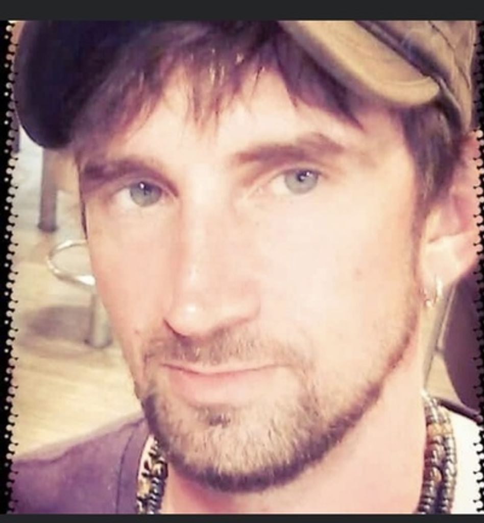 Scott E. Robertson Profile Photo
