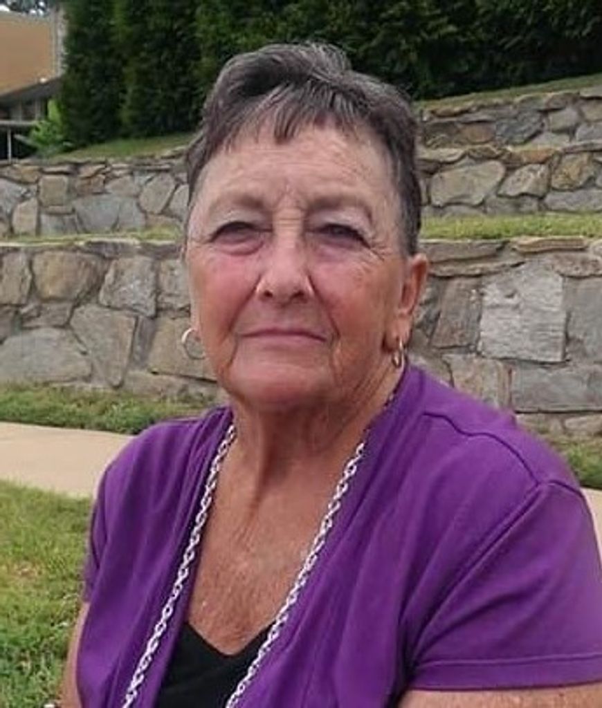 Carolyn Moore Profile Photo