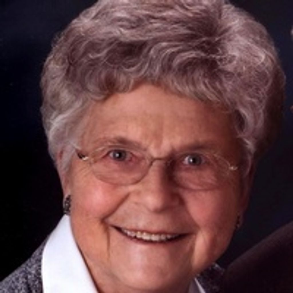 Lorraine Teslow