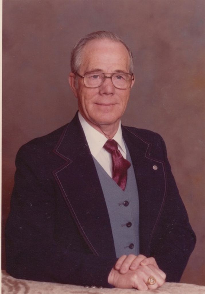 Elmer Lewis