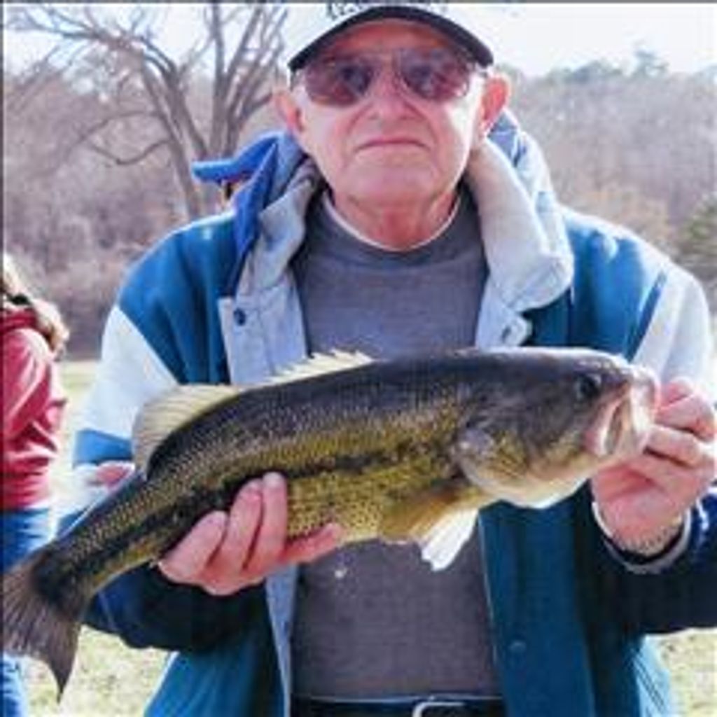 Benton Dean Hiller Profile Photo