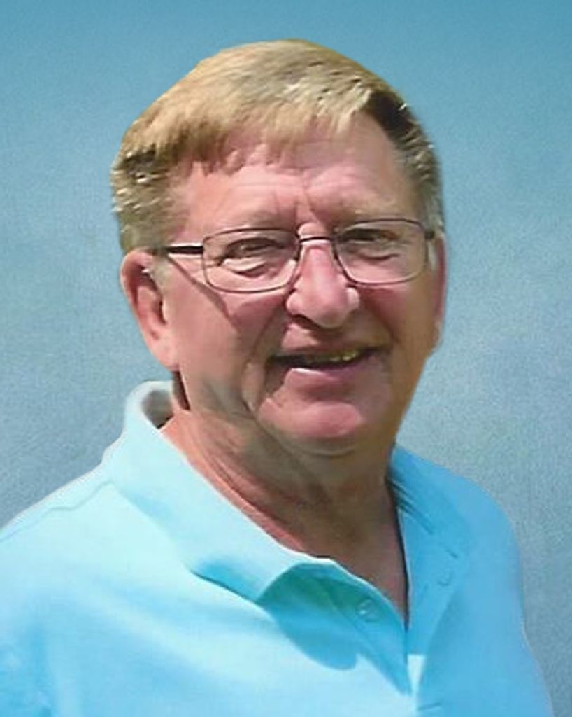 Earl C. Molstad Profile Photo