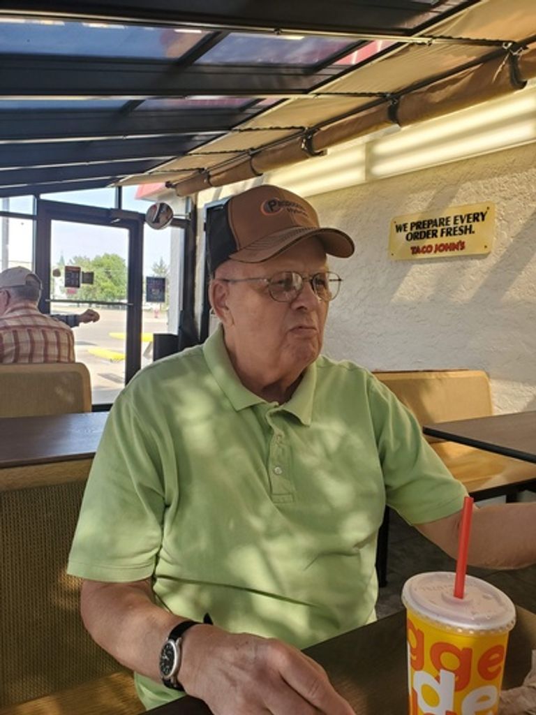 Owen Lynn Bakkegard Profile Photo