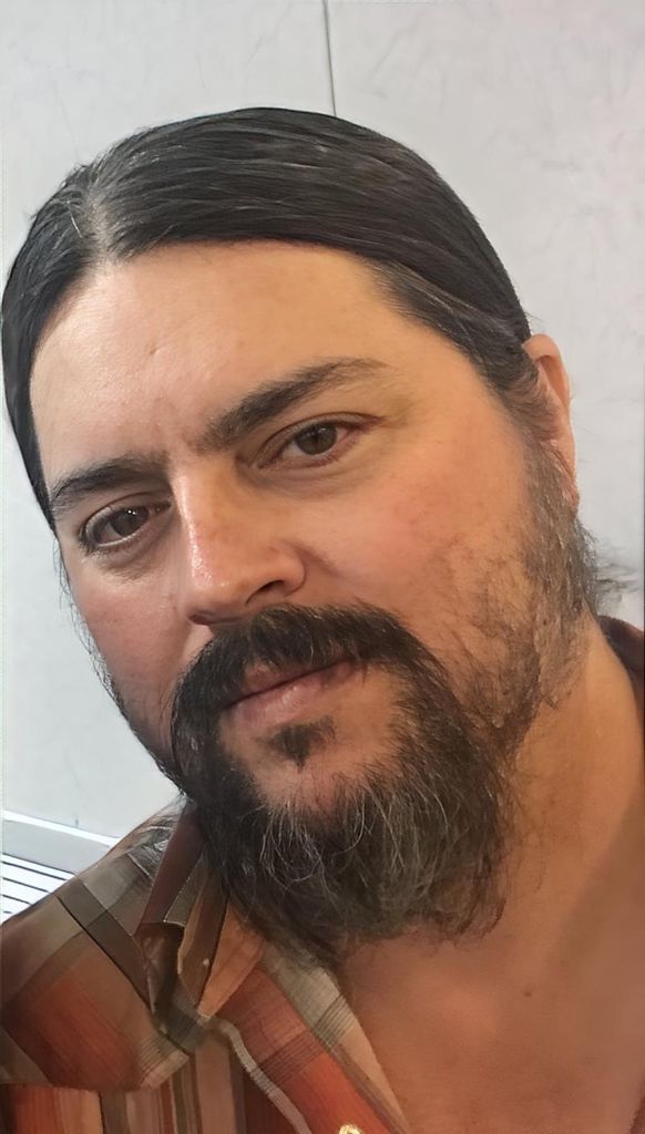 Travis Dale Lambert Profile Photo