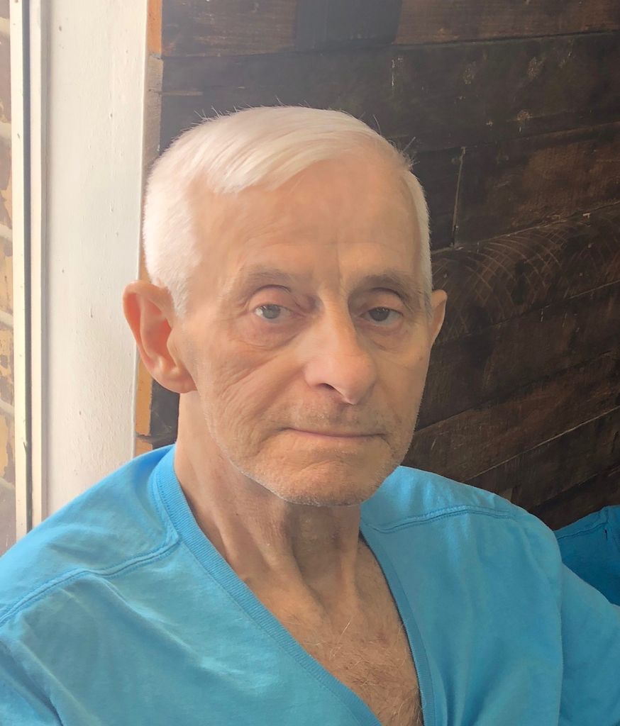 Johnny Tipton Profile Photo