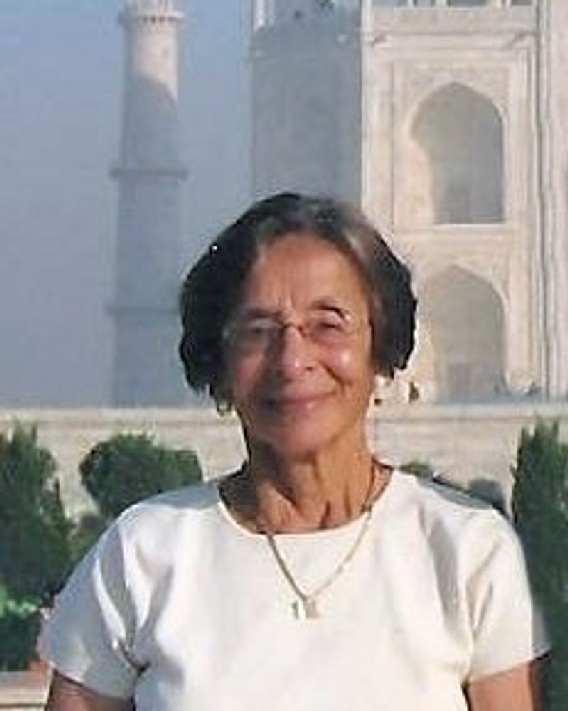 Usha Nand Sellers Profile Photo