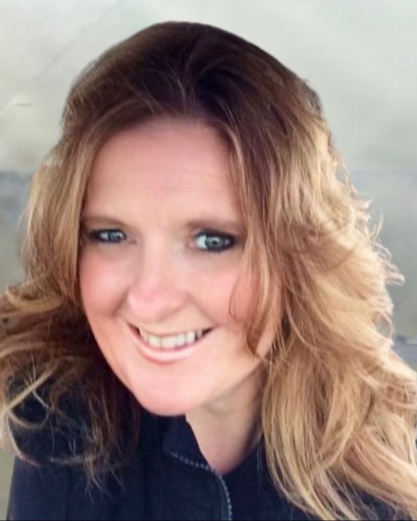 Reina Ford Profile Photo