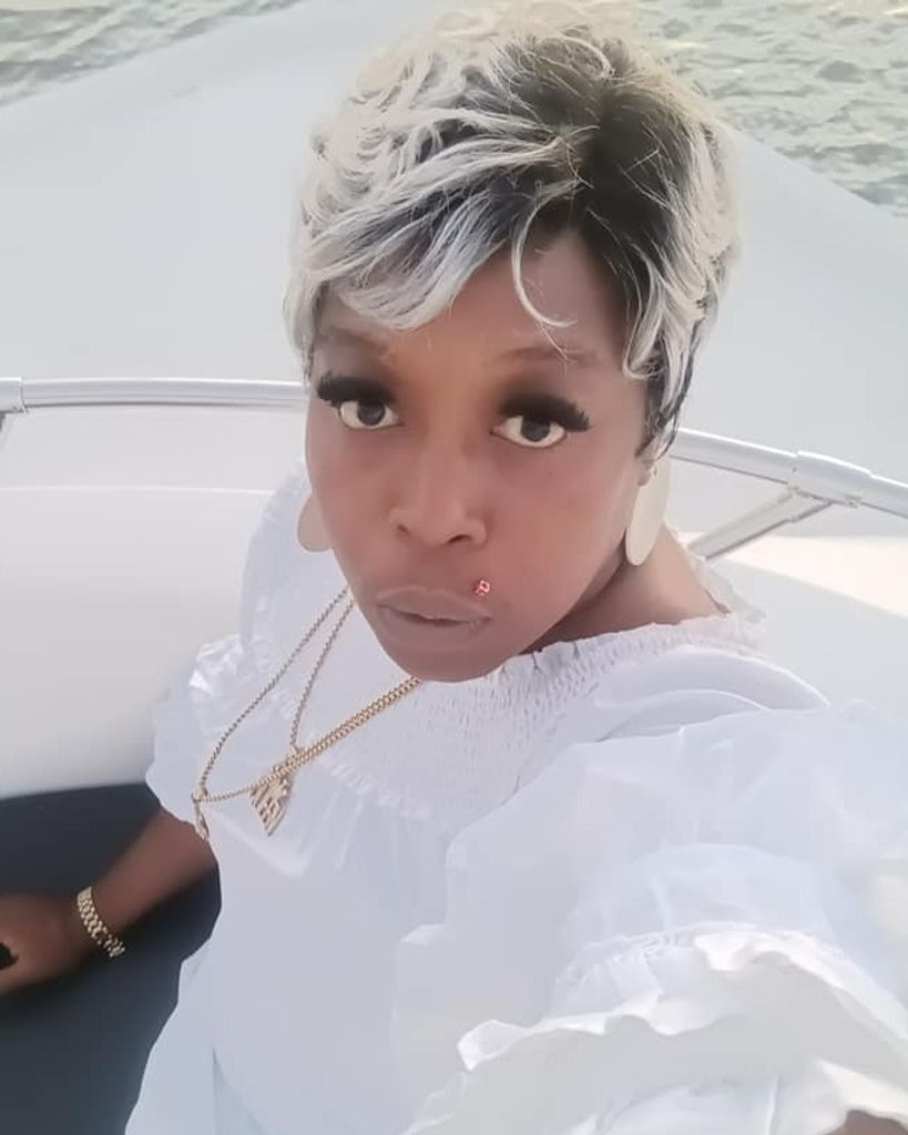 Quenita Nicole Lott