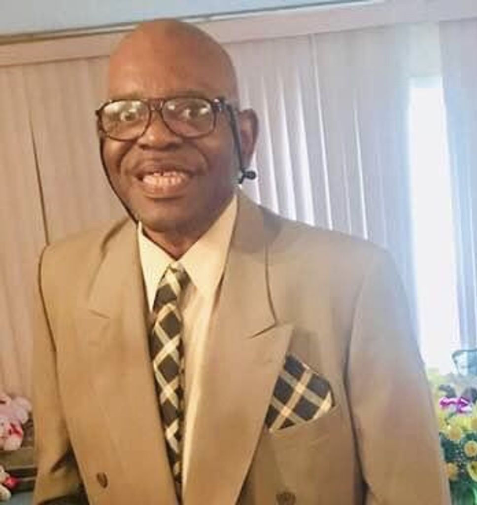 Solomon Wade Profile Photo
