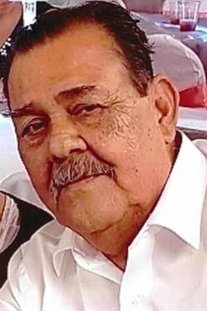 Balentin Castilleja Diaz Profile Photo