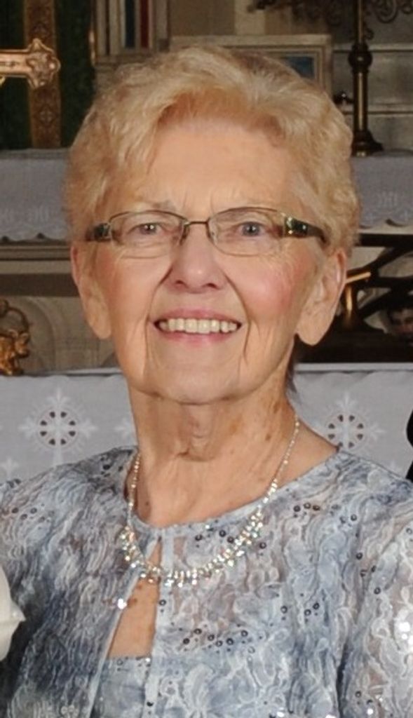 Joann Elizabeth Kelly "Josie"