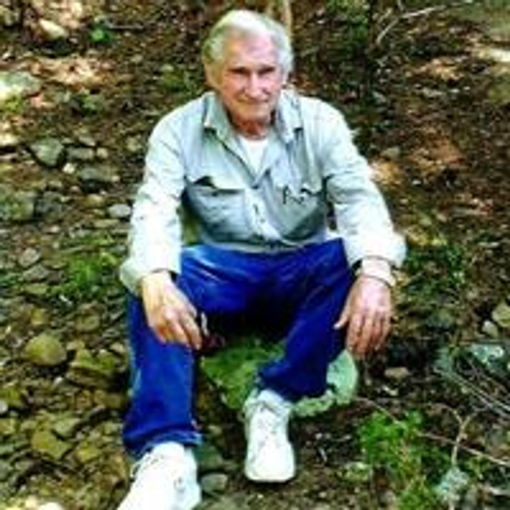 Charles Glen "Cave Man" Maggard
