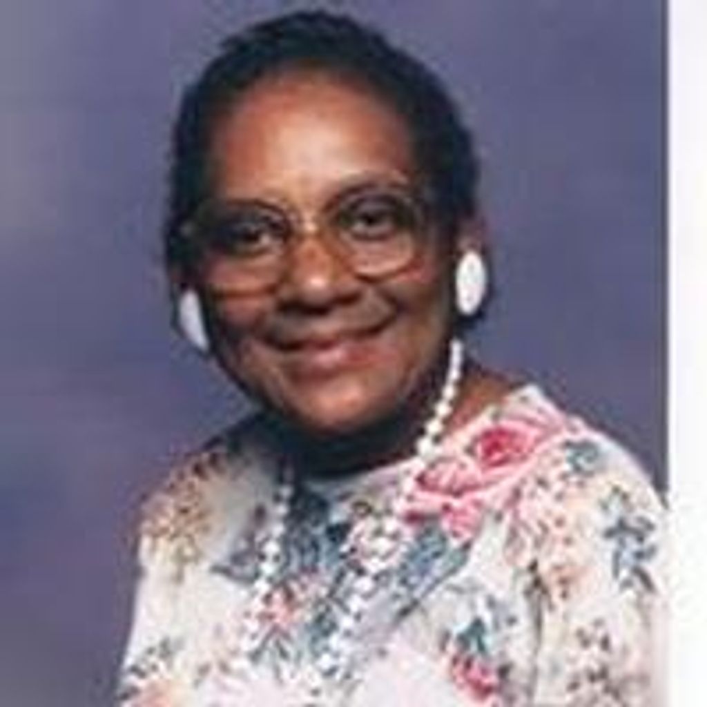 Maxine Deloris Gray