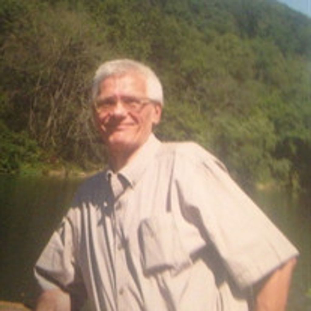 Leo Phillip Axmacher, Jr.