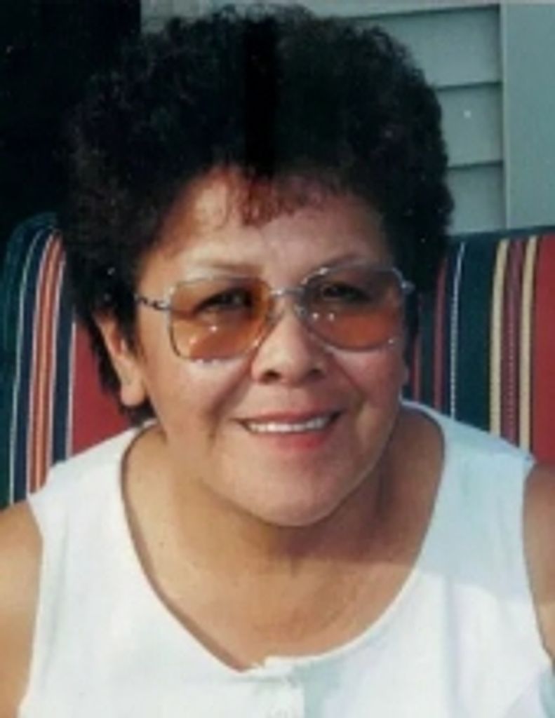 Carolyn Ashmun Folts
