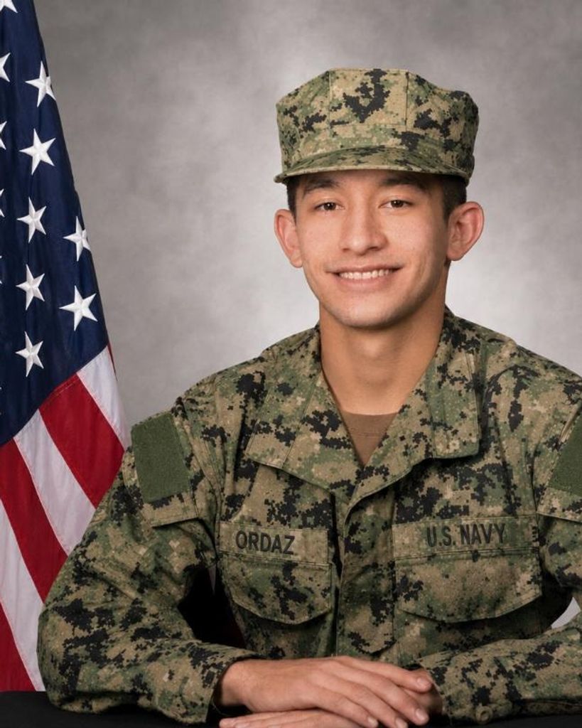 Eric Alexander Ordaz Profile Photo