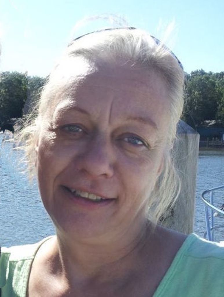 Sandra Felton
