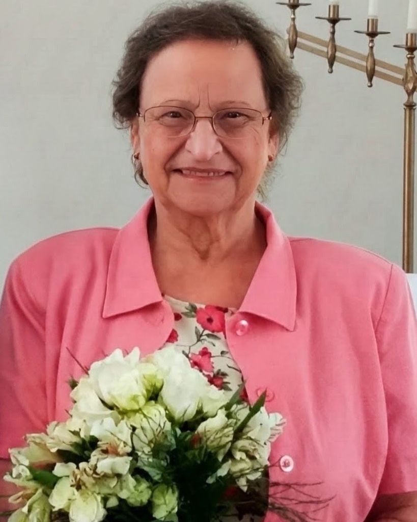 Eleanor (Ele) Roberts