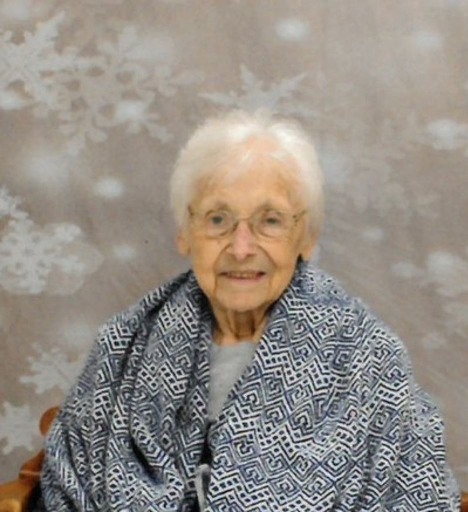 Berniece Elaine Hoppen