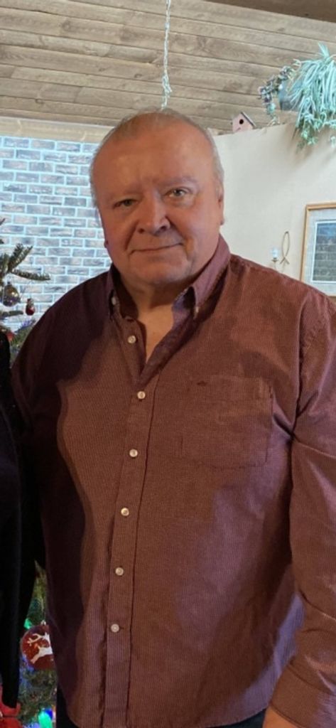 Guy Warren Profile Photo