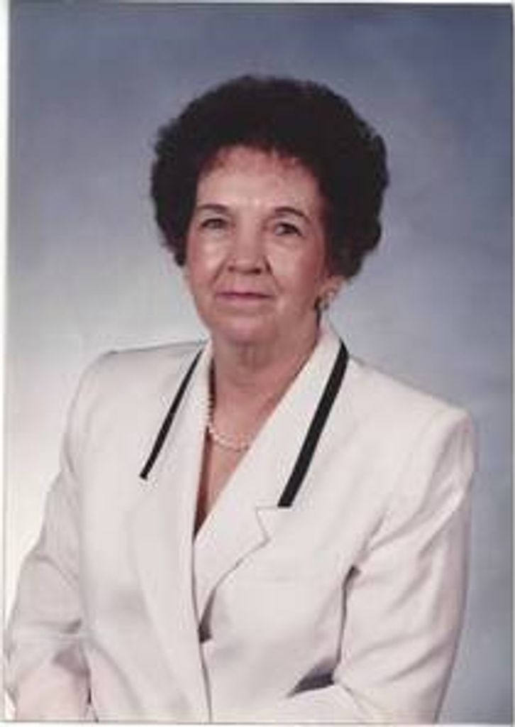 Delphia  Louise (Distel)  Evans