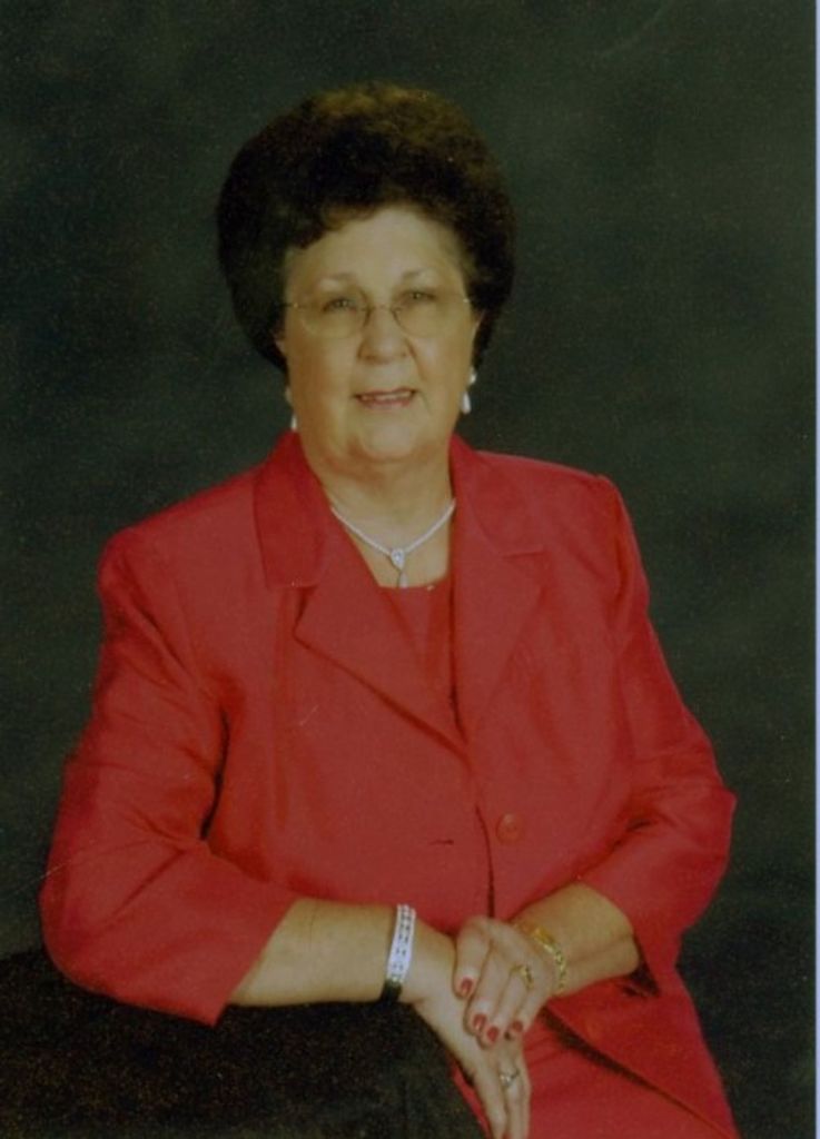 Shirley Lee