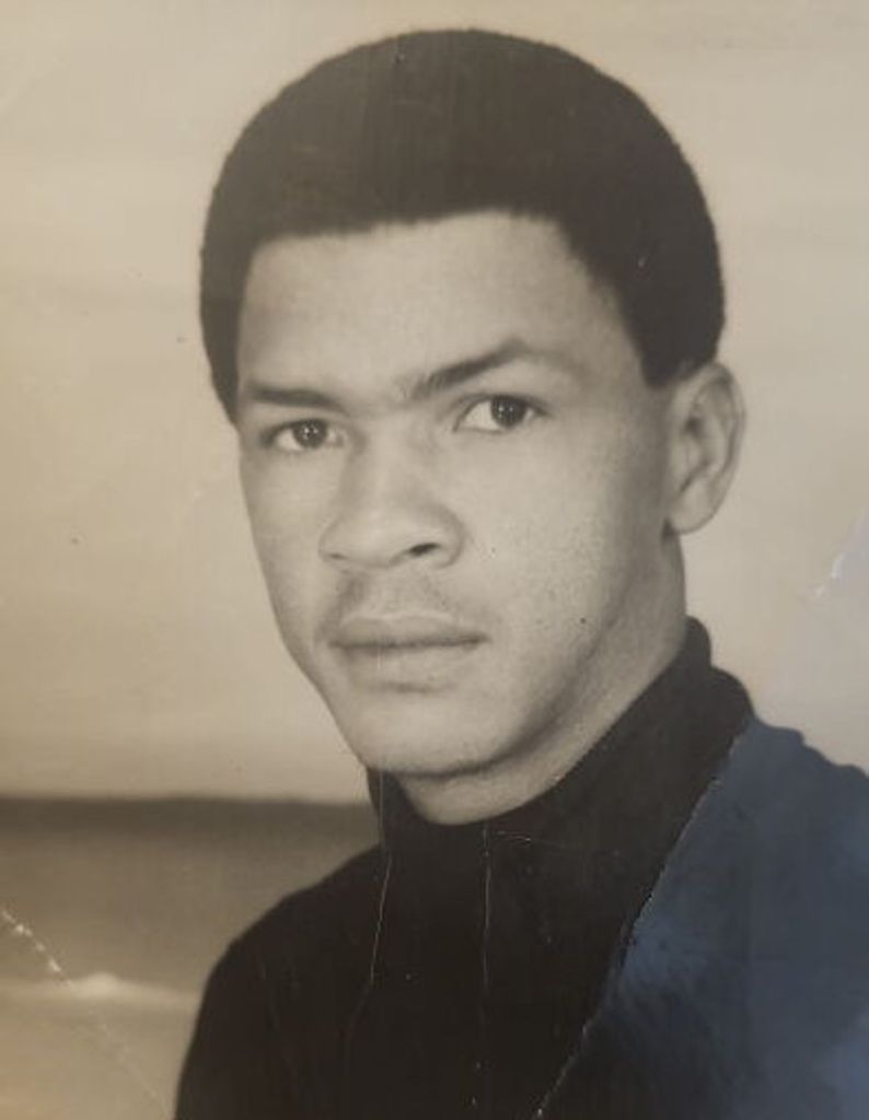 Winston Alexander Sutherland Profile Photo