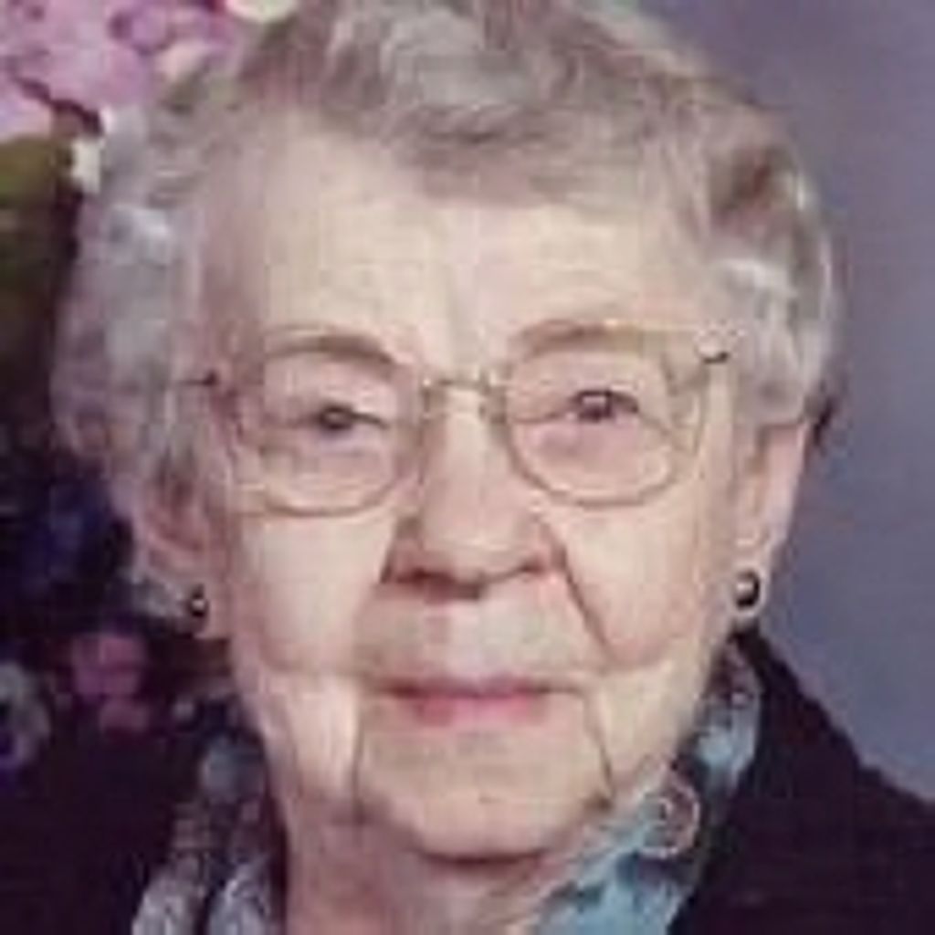 Esther Lomen