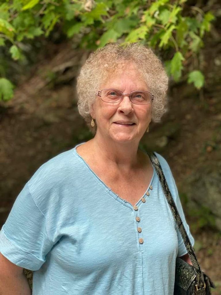 "Dolly" Velma Robinette Profile Photo