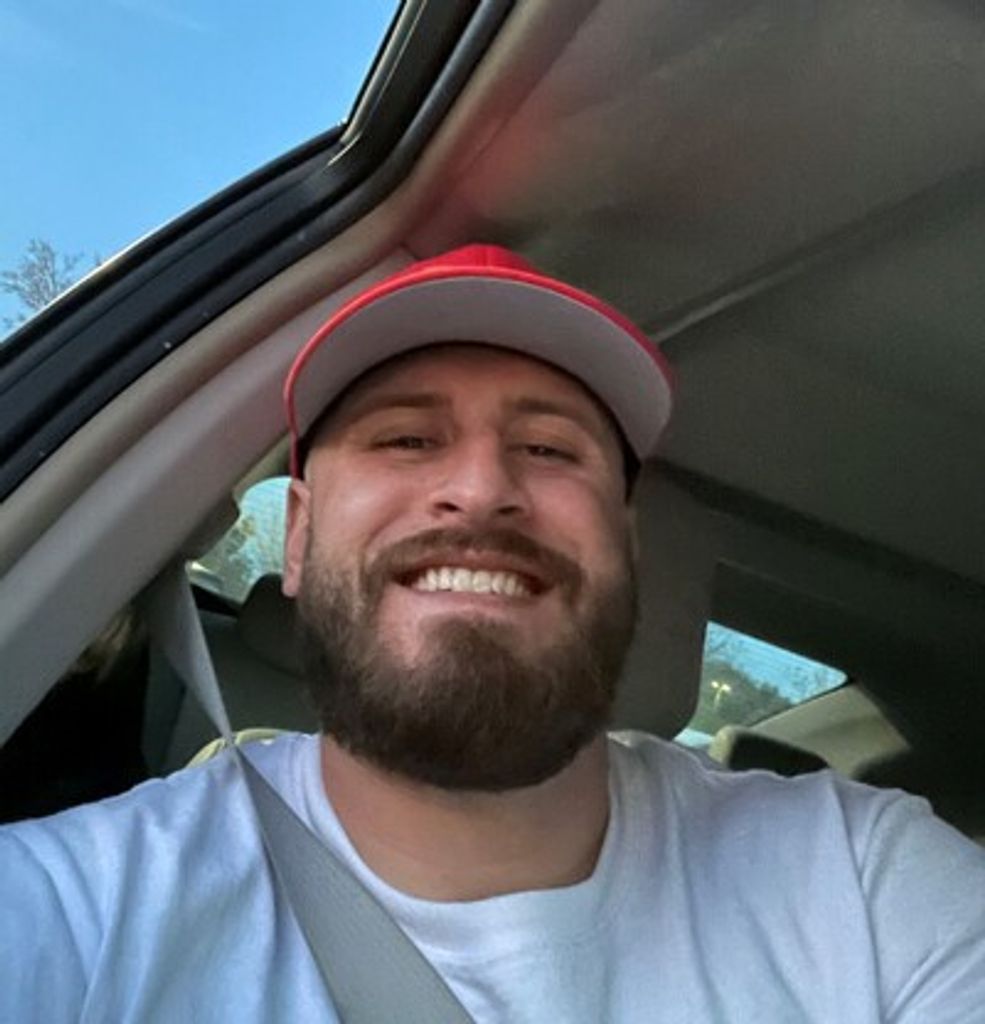 Chase Alexander Simons Profile Photo