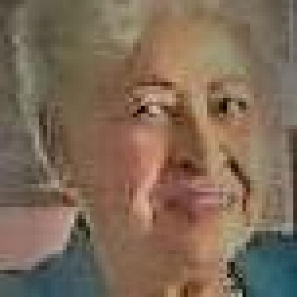 Flora R Martinez