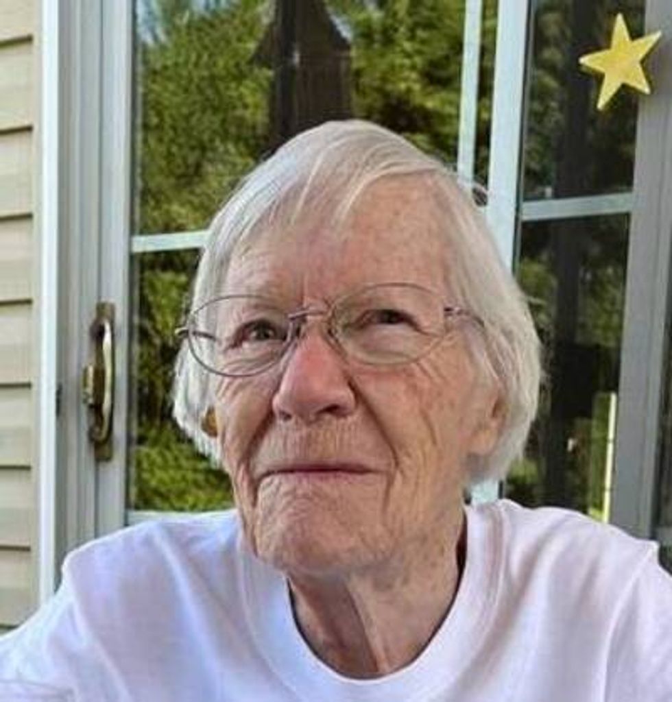 Elaine Brooker Bright Profile Photo