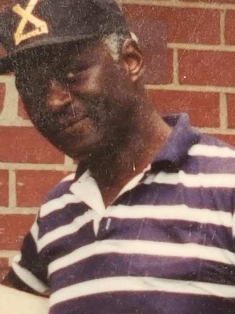 Lloyd Vernon Moore Profile Photo