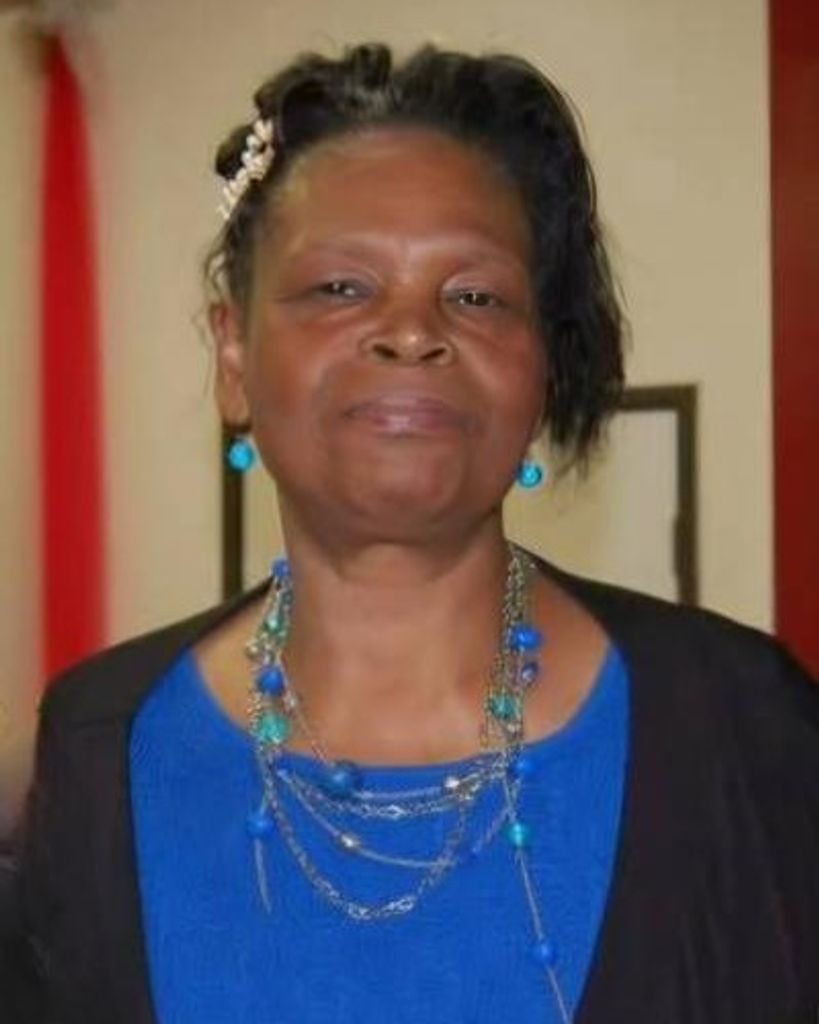 Viola " Vi" Smith Profile Photo