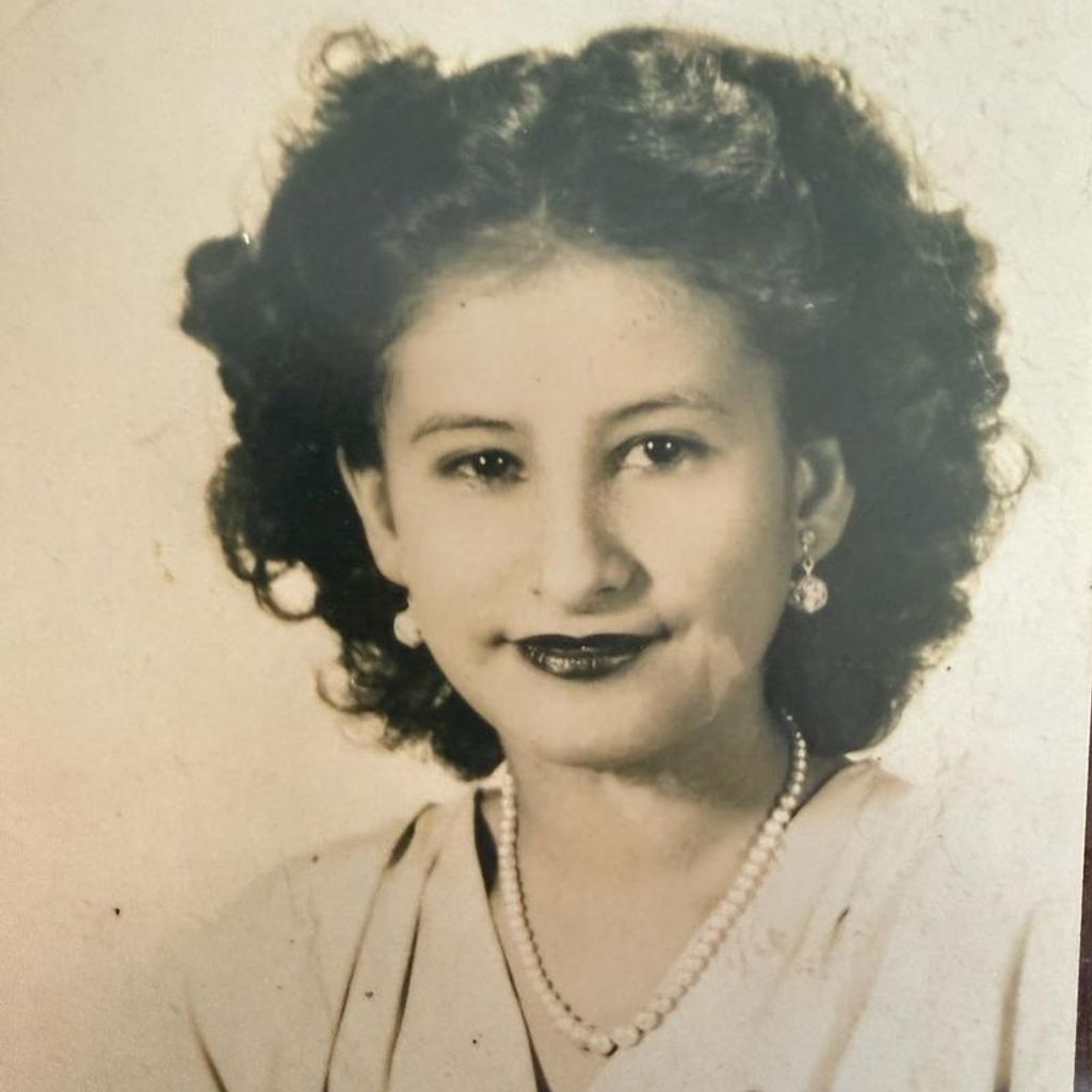 Rafaela F. Gonzalez Profile Photo