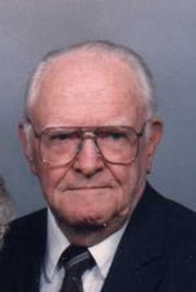 Lloyd Napier