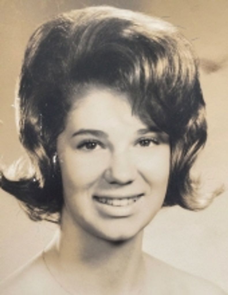 Evelyn Christine Salas