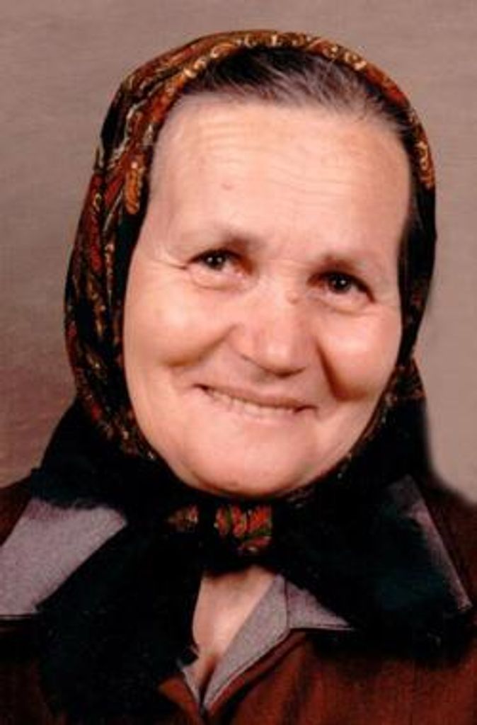 Rozalia 'Roza' Fabian