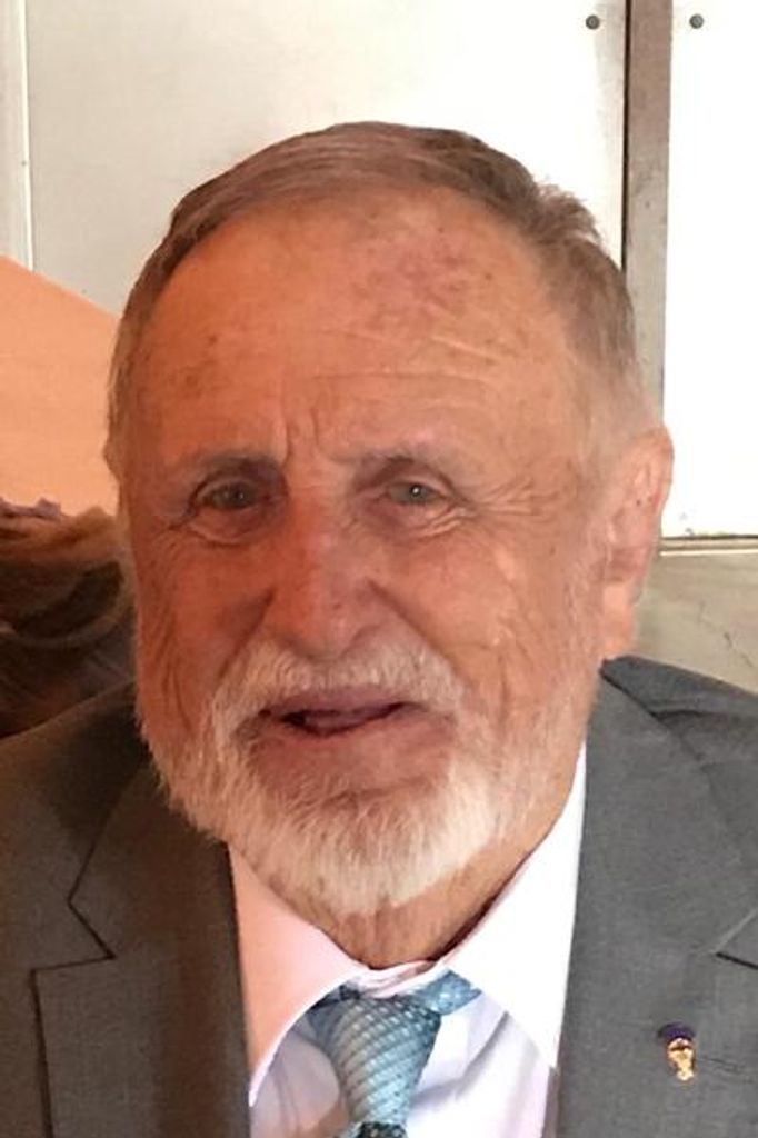 Frankie Joe Cernosek Profile Photo