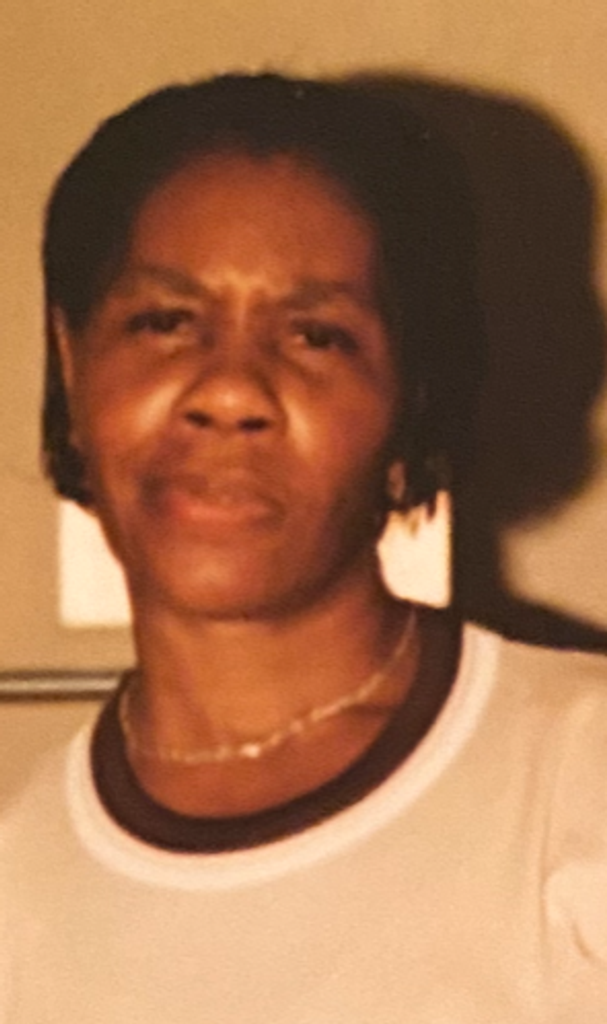 Christine Davis Reaves Profile Photo