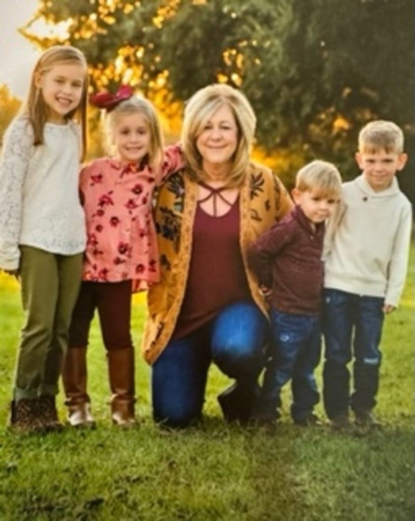 Rebecca Elizabeth Holder Profile Photo