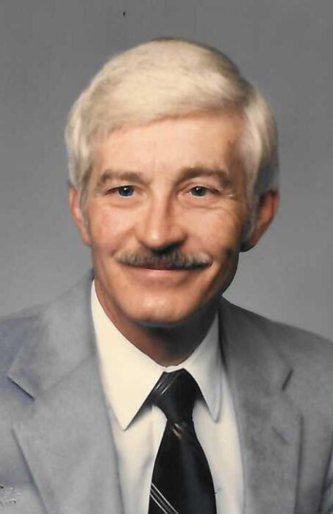 Michael Ray Irwin Profile Photo