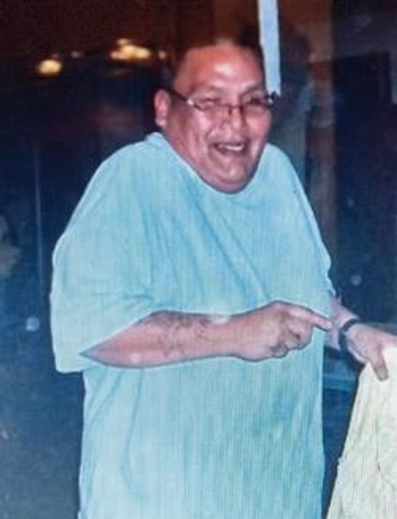 Wilfred Yellow Earrings Sr.