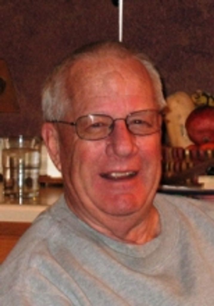 Robert  E. Mckee