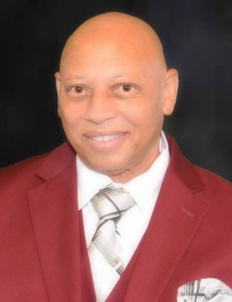 PASTOR GRAYLIN FORD SR