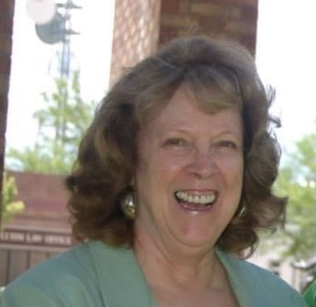 Karen Elizabeth Bresach Profile Photo