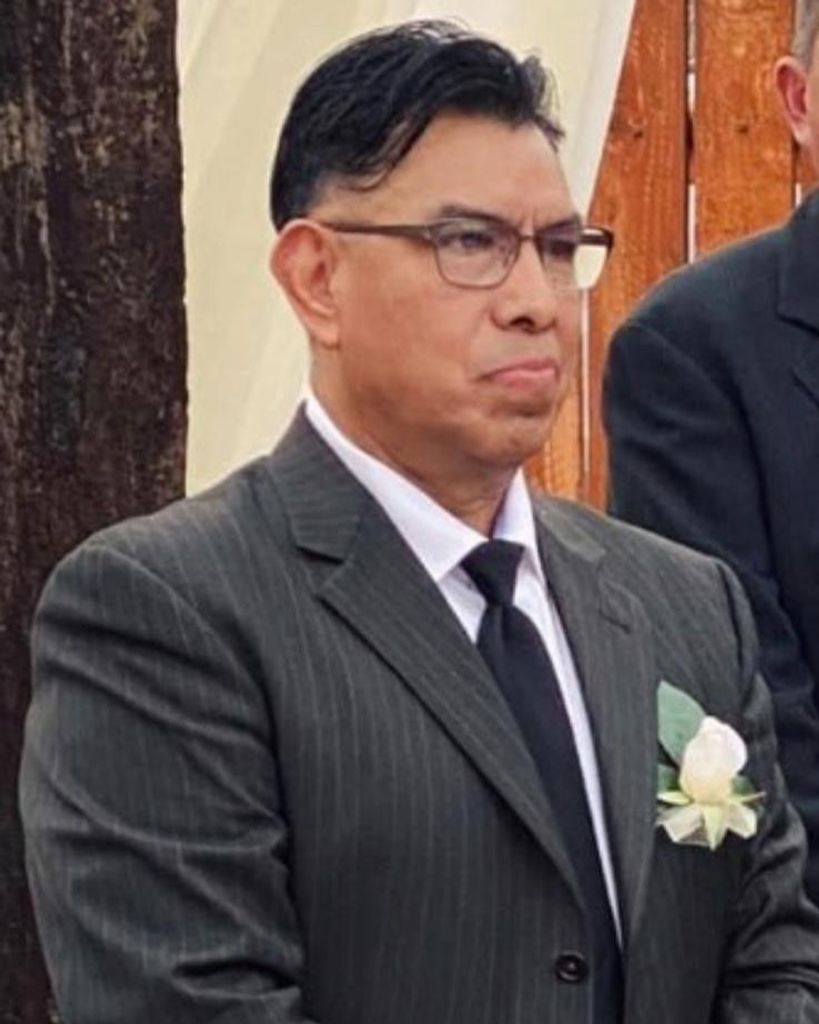 Leopoldo Torres Reyes Profile Photo