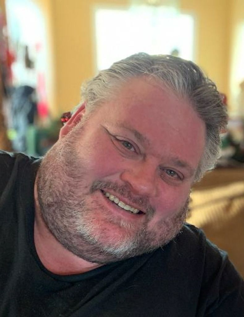 Jonathan Devereaux Profile Photo